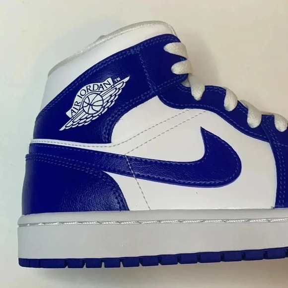 Jordan 1 Mid Sneakers Kentucky Blue - Picture 9 of 10
